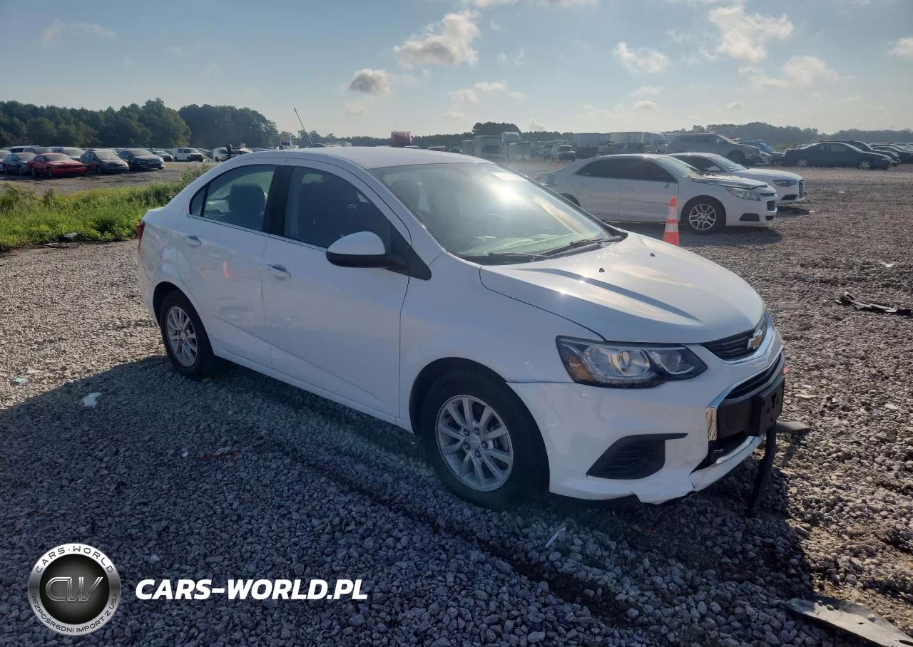 2018 Chevrolet Sonic Lt VIN:1G1JD5SH9J4102585 - 4
