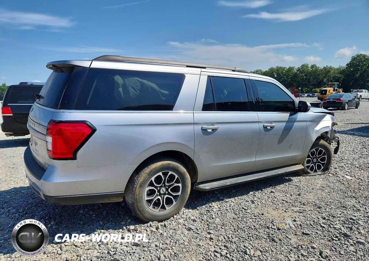 2022 Ford Expedition Max Xlt VIN:1FMJK1HT9NEA46385 - 3