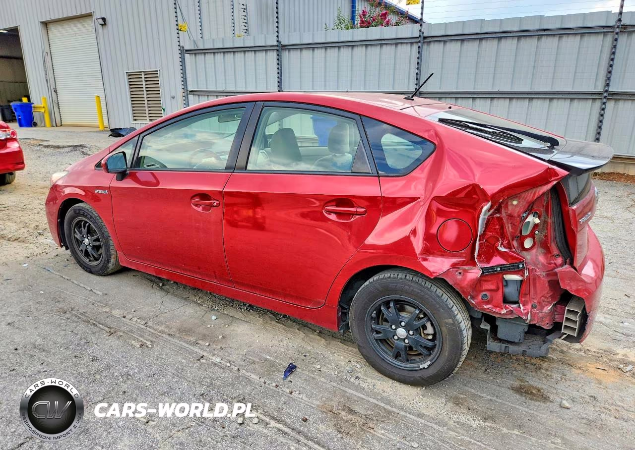 2015 Toyota Prius Two VIN:JTDKN3DU6F1943800 - 2