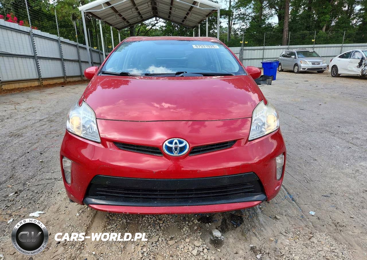 2015 Toyota Prius Two VIN:JTDKN3DU6F1943800 - 5