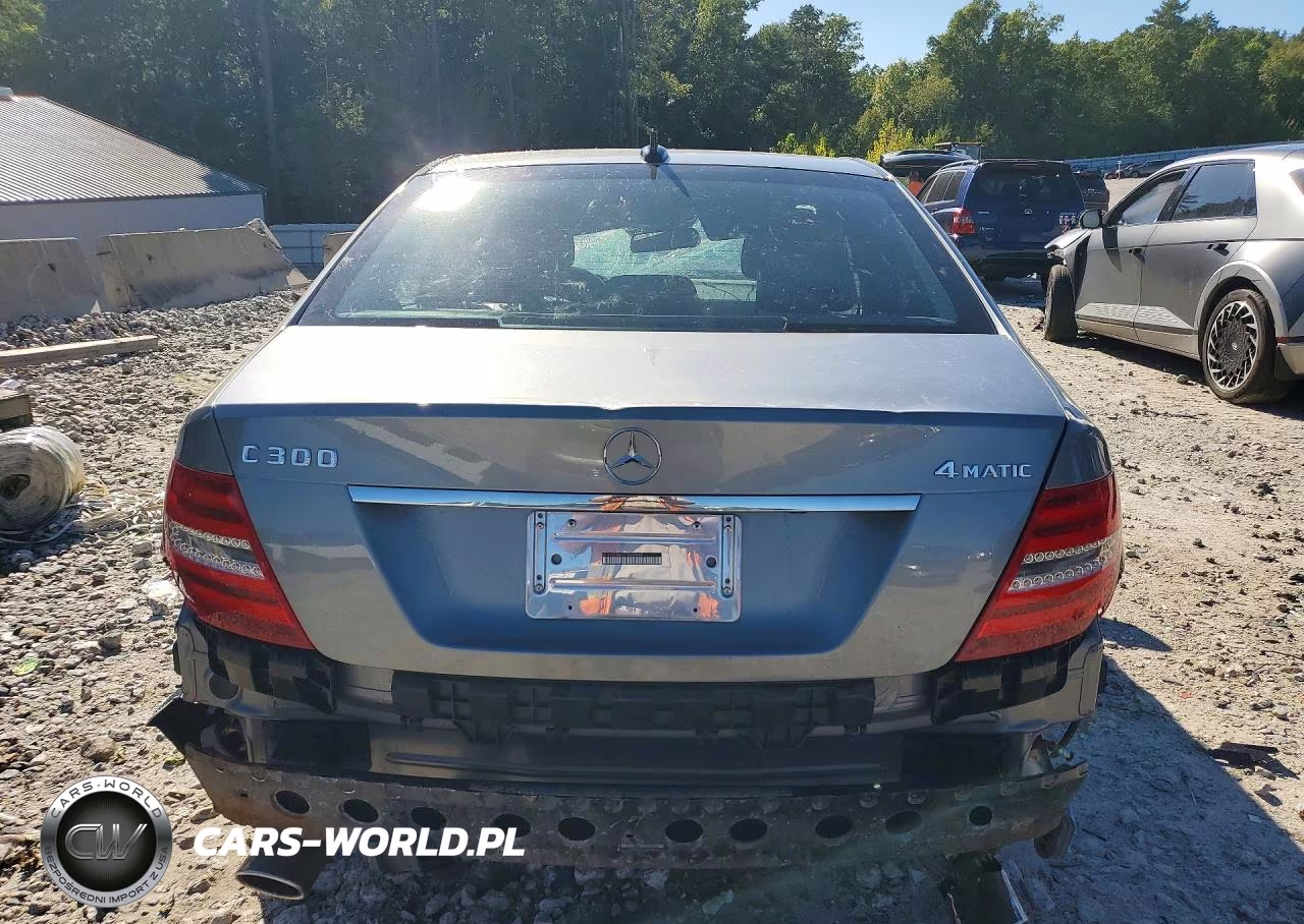 2012 Mercedes-Benz C 300 4Matic VIN:WDDGF8BB2CF863609 - 6
