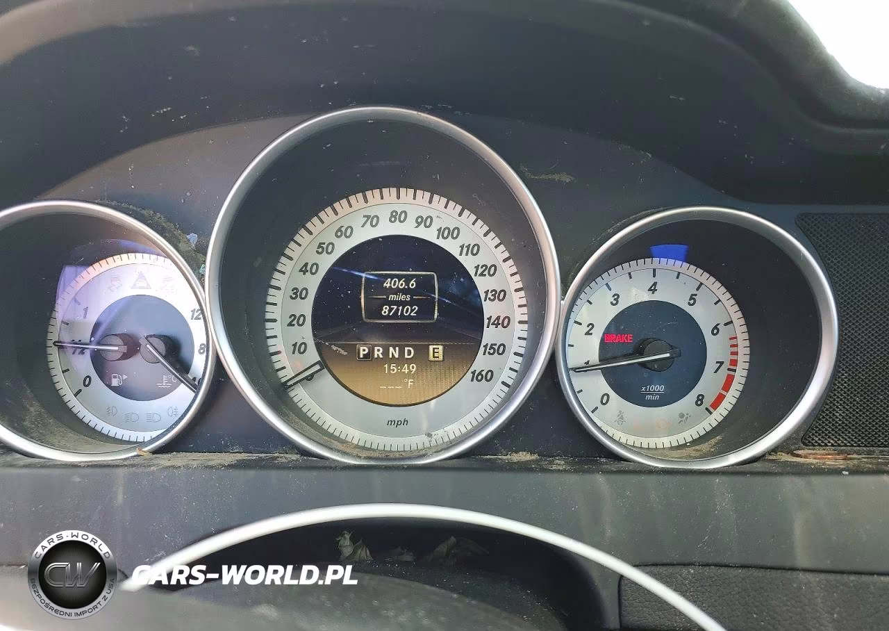 2012 Mercedes-Benz C 300 4Matic VIN:WDDGF8BB2CF863609 - 9