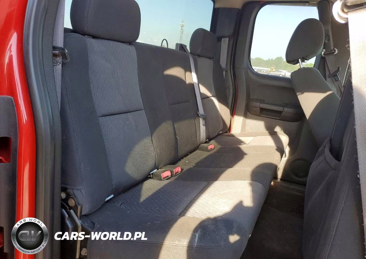 2010 Chevrolet Silverado K1500 Ls VIN:1GCSKREA5AZ121077 - 10