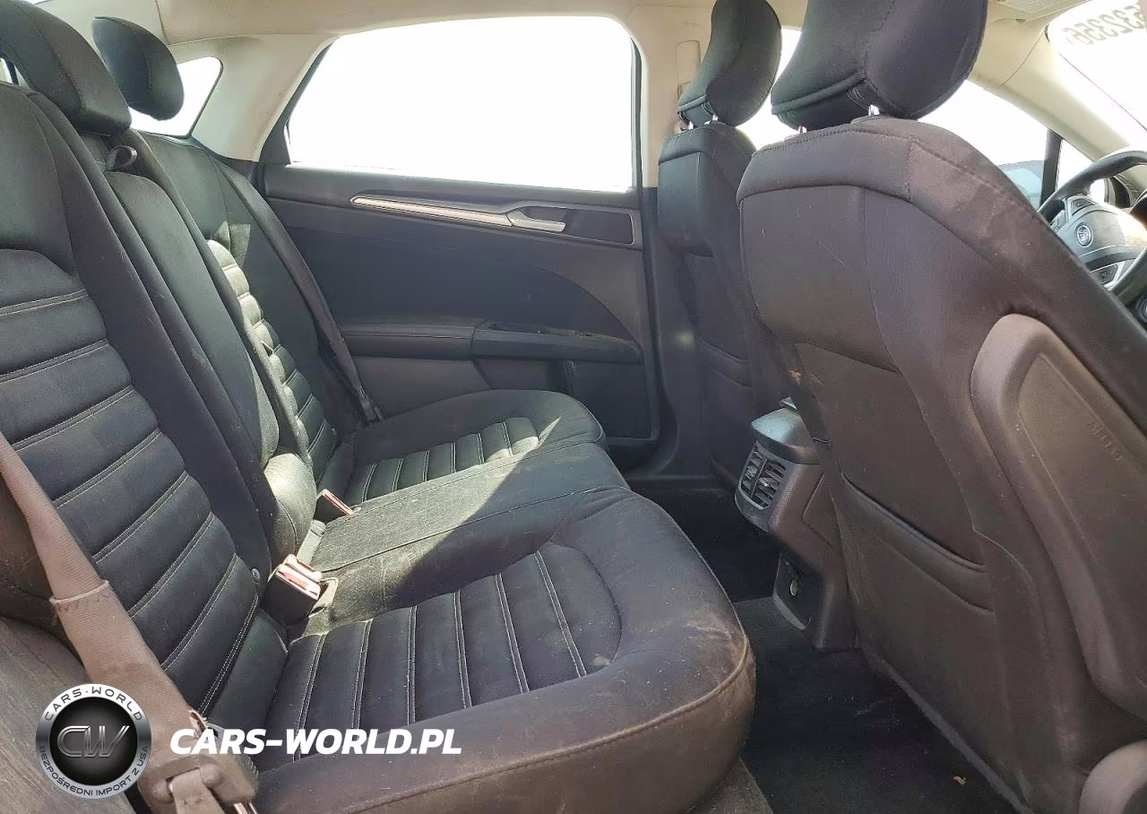 2015 Ford Fusion Se VIN:3FA6P0HD0FR304411 - 10