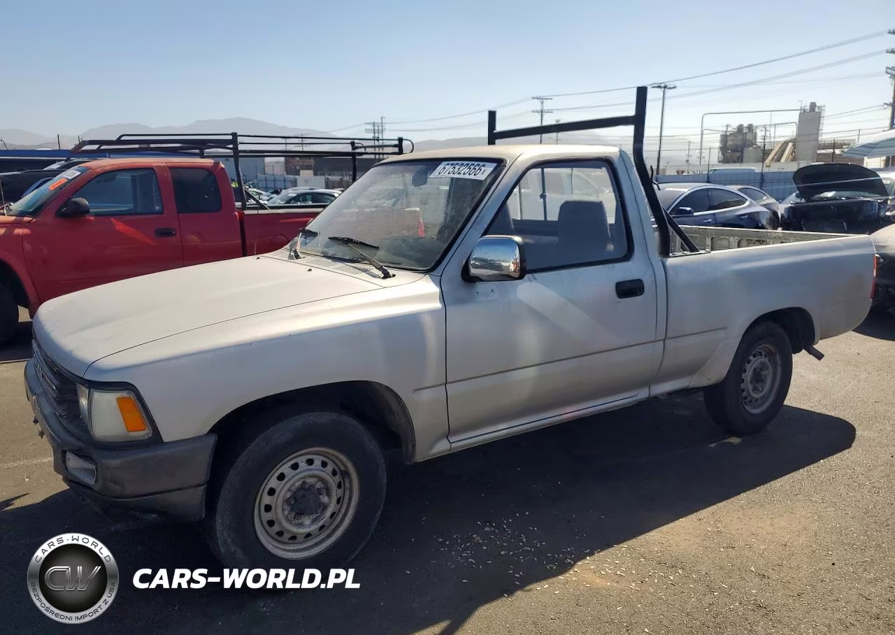 1989 Toyota Pickup Base