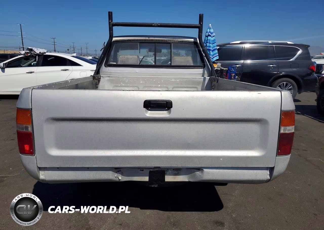 1989 Toyota Pickup Base VIN:JT4RN81R5K0003158 - 6