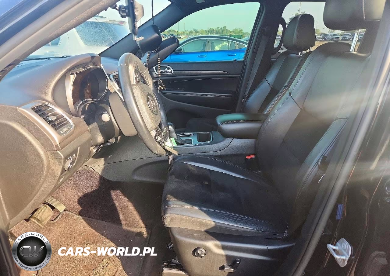 2018 Jeep Grand Cherokee Laredo VIN:1C4RJFAG9JC388283 - 7