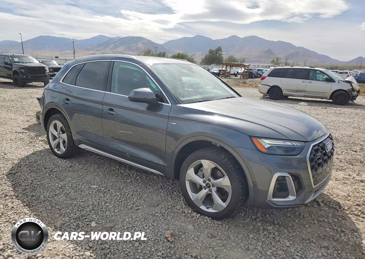 2023 Audi Q5 Prestige 45 VIN:WA1FABFYXP2102771 - 4