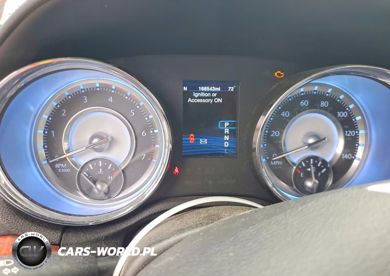 2012 Chrysler 300 Limited VIN:2C3CCAHG8CH208322 - 9