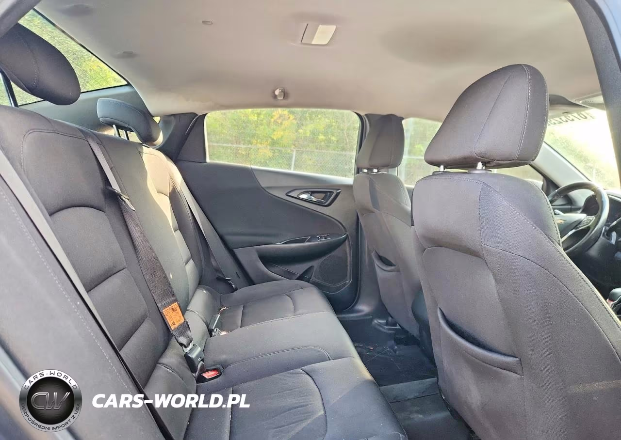 2021 Chevrolet Malibu Rs VIN:1G1ZG5ST1MF049310 - 10