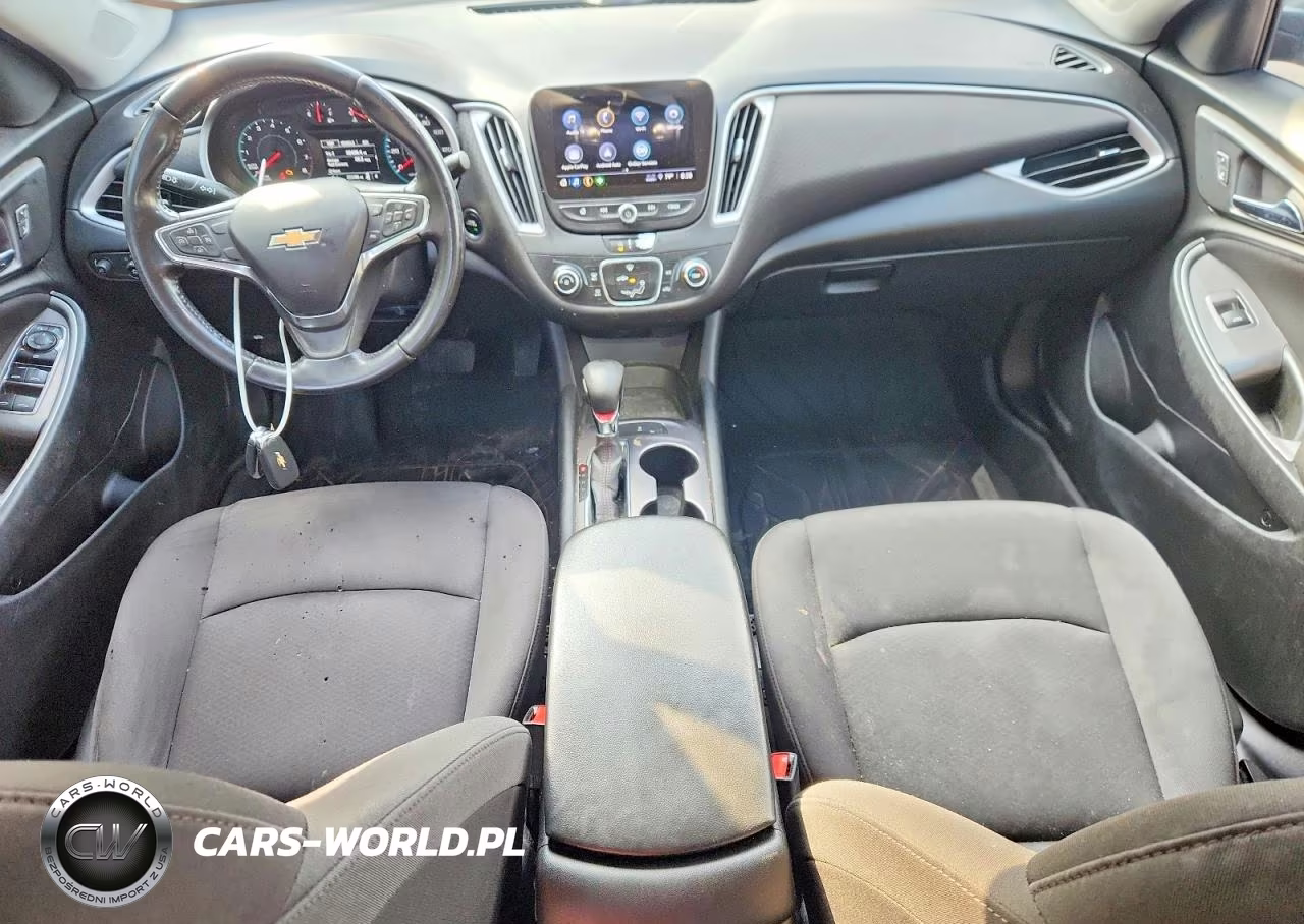 2021 Chevrolet Malibu Rs VIN:1G1ZG5ST1MF049310 - 8