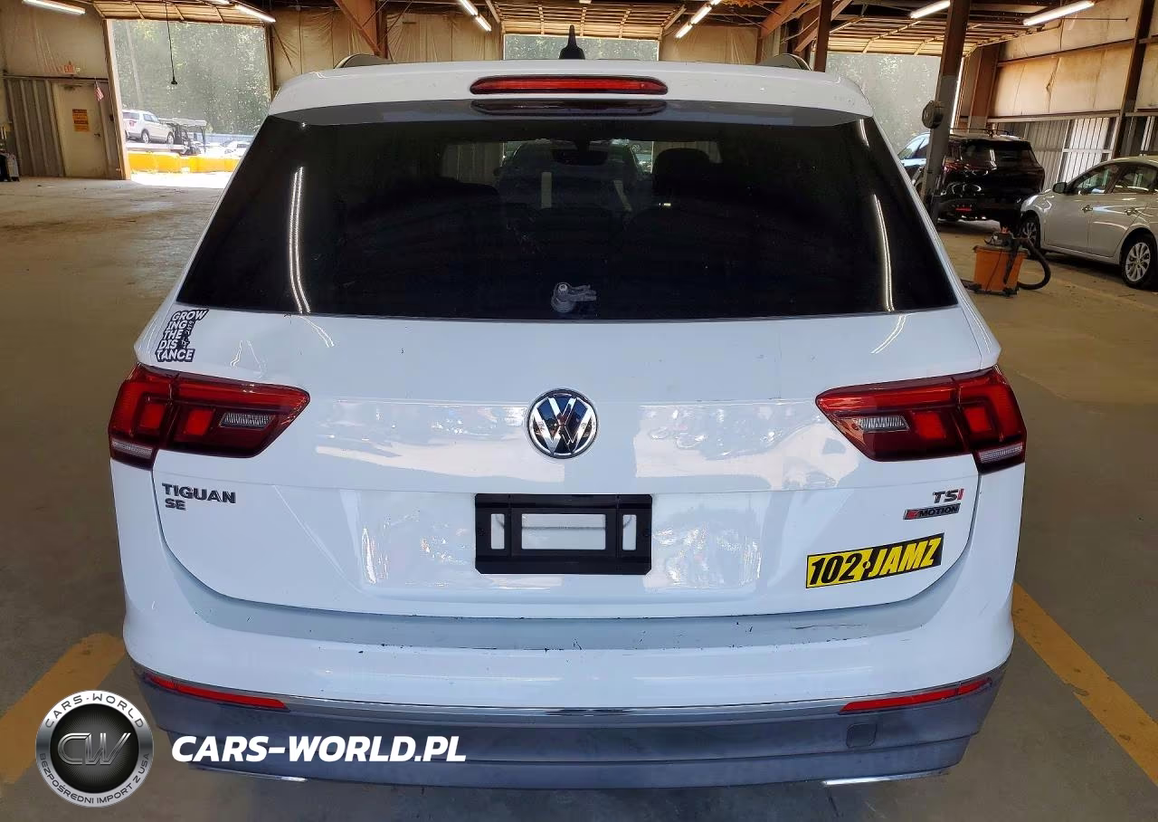 2018 Volkswagen Tiguan Se VIN:3VV2B7AX8JM185907 - 6