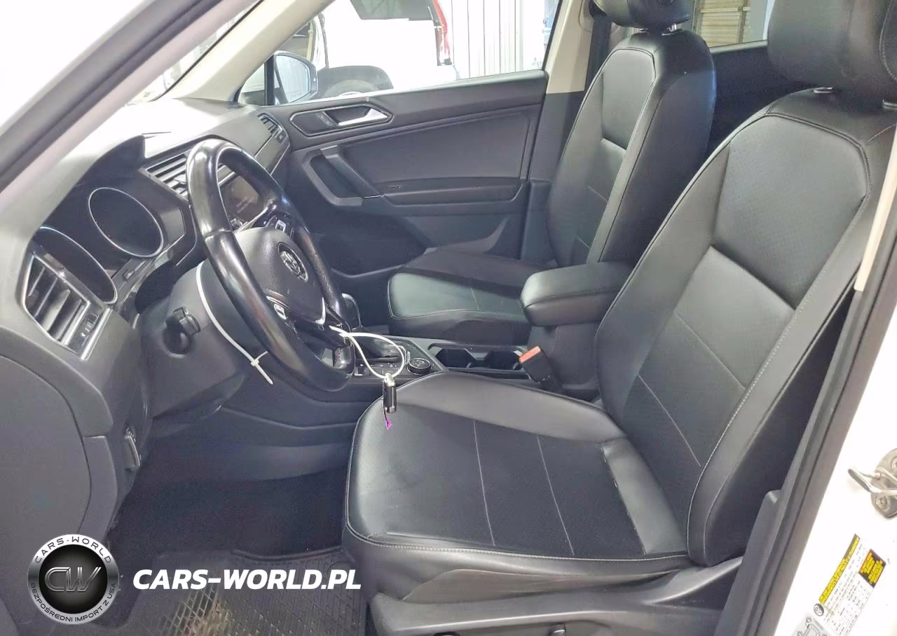 2018 Volkswagen Tiguan Se VIN:3VV2B7AX8JM185907 - 7