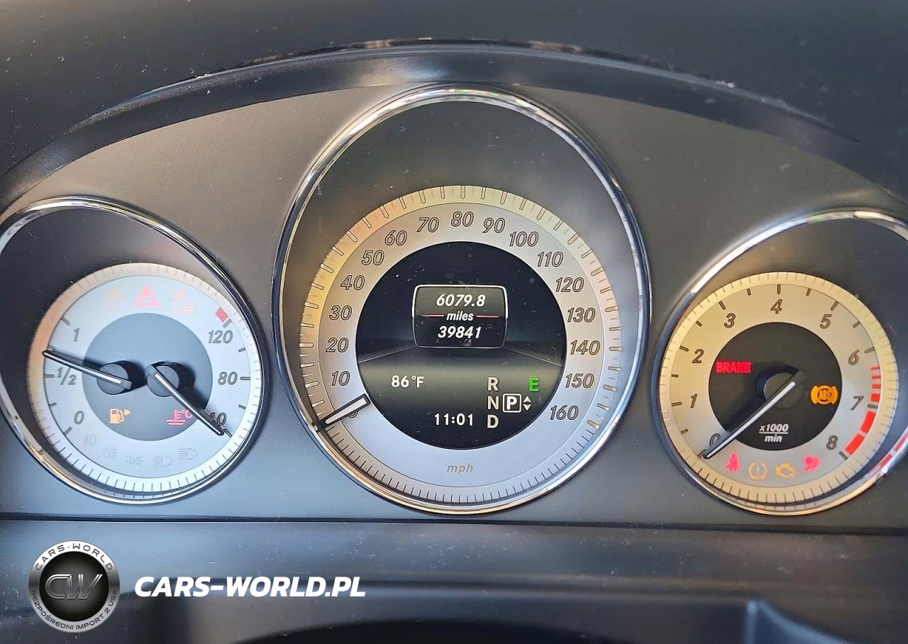 2015 Mercedes-Benz Glk 350 VIN:WDCGG5HB0FG426732 - 9