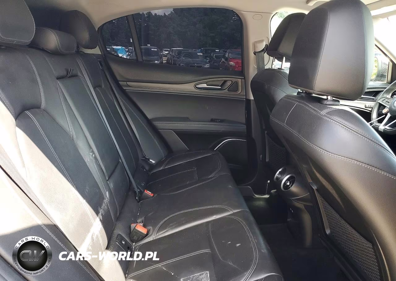 2019 Alfa Romeo Stelvio Ti VIN:ZASPAKBN7K7C33438 - 11