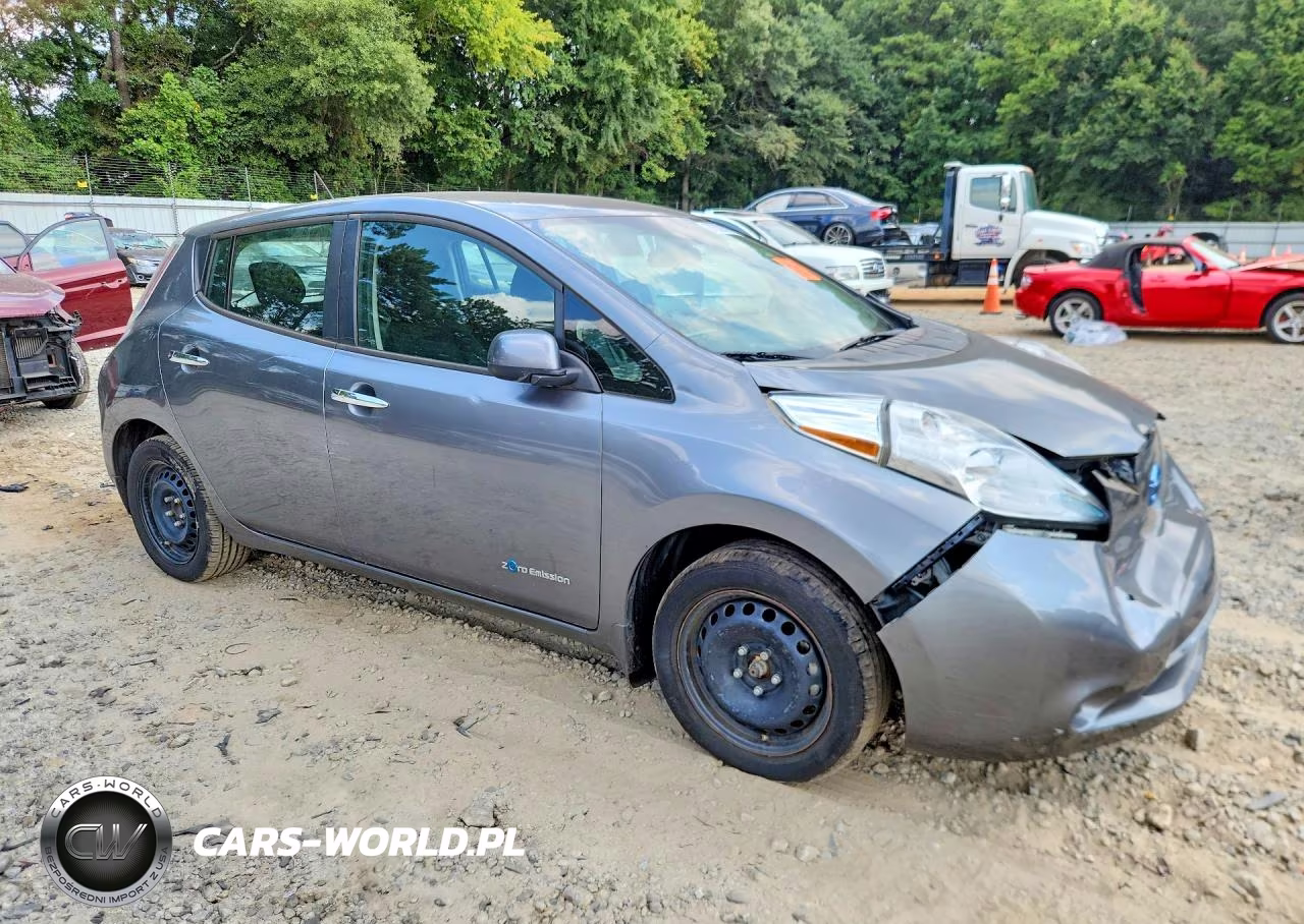 2015 Nissan Leaf S VIN:1N4AZ0CP5FC332869 - 4