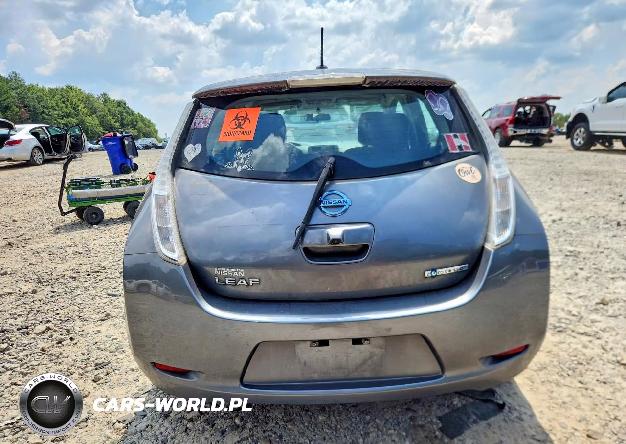 2015 Nissan Leaf S VIN:1N4AZ0CP5FC332869 - 6