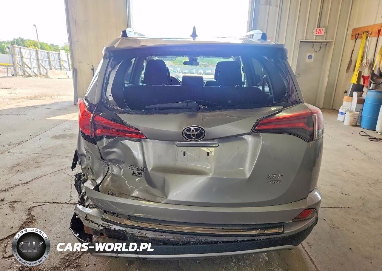 2018 Toyota Rav4 Xle VIN:2T3RFREV9JW721719 - 6