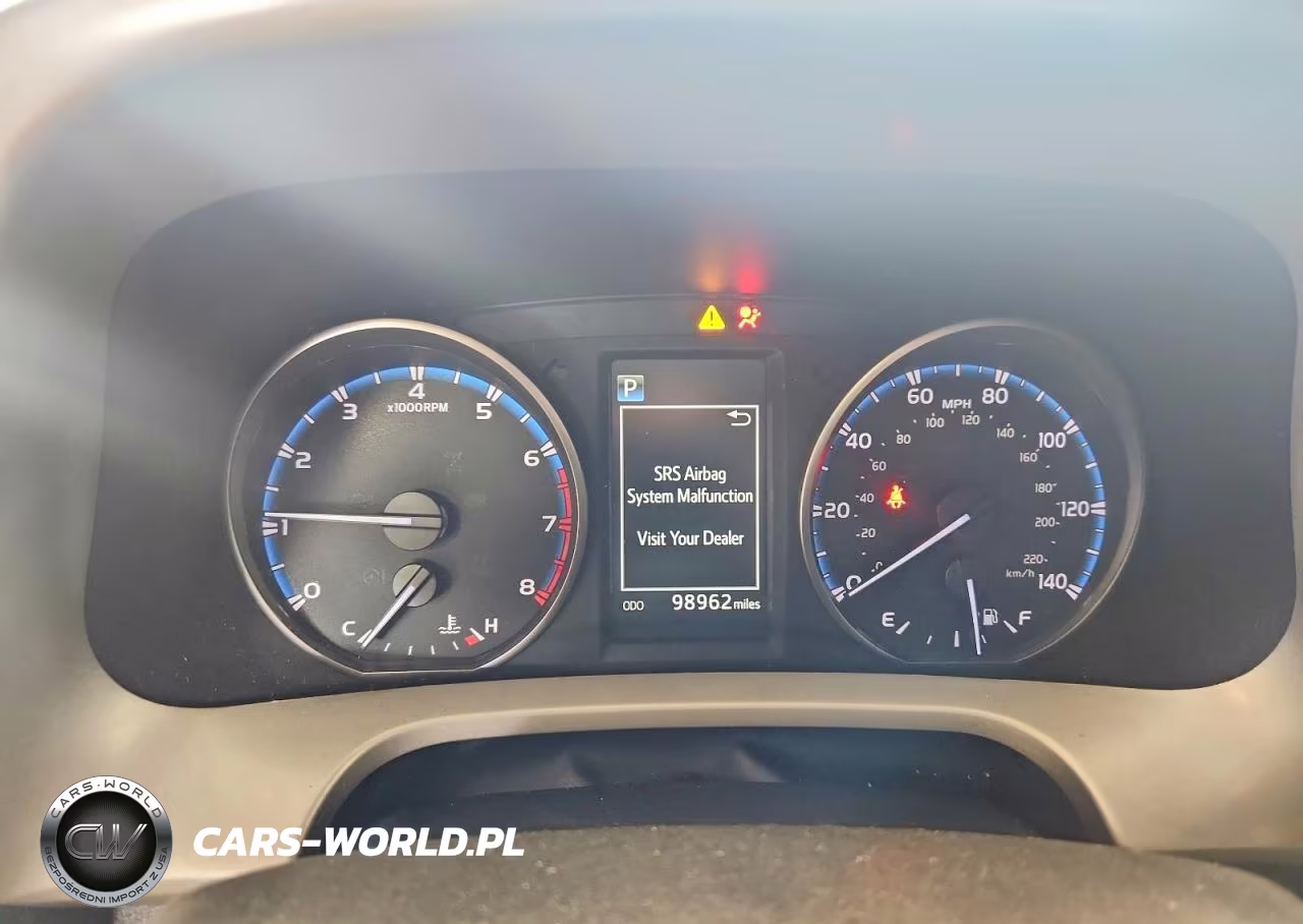 2018 Toyota Rav4 Xle VIN:2T3RFREV9JW721719 - 9