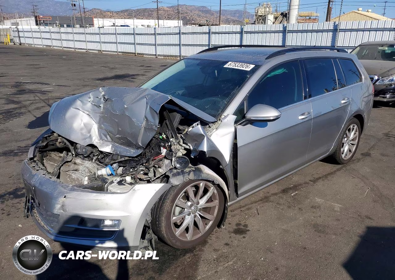 2017 Volkswagen Golf Sportwagen S