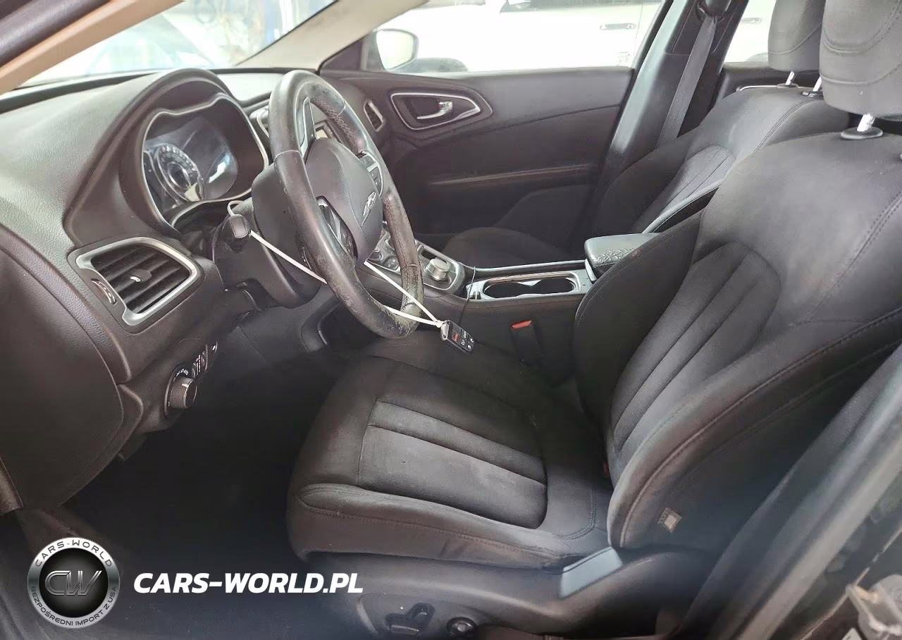 2015 Chrysler 200 Limited VIN:1C3CCCAB7FN534845 - 7
