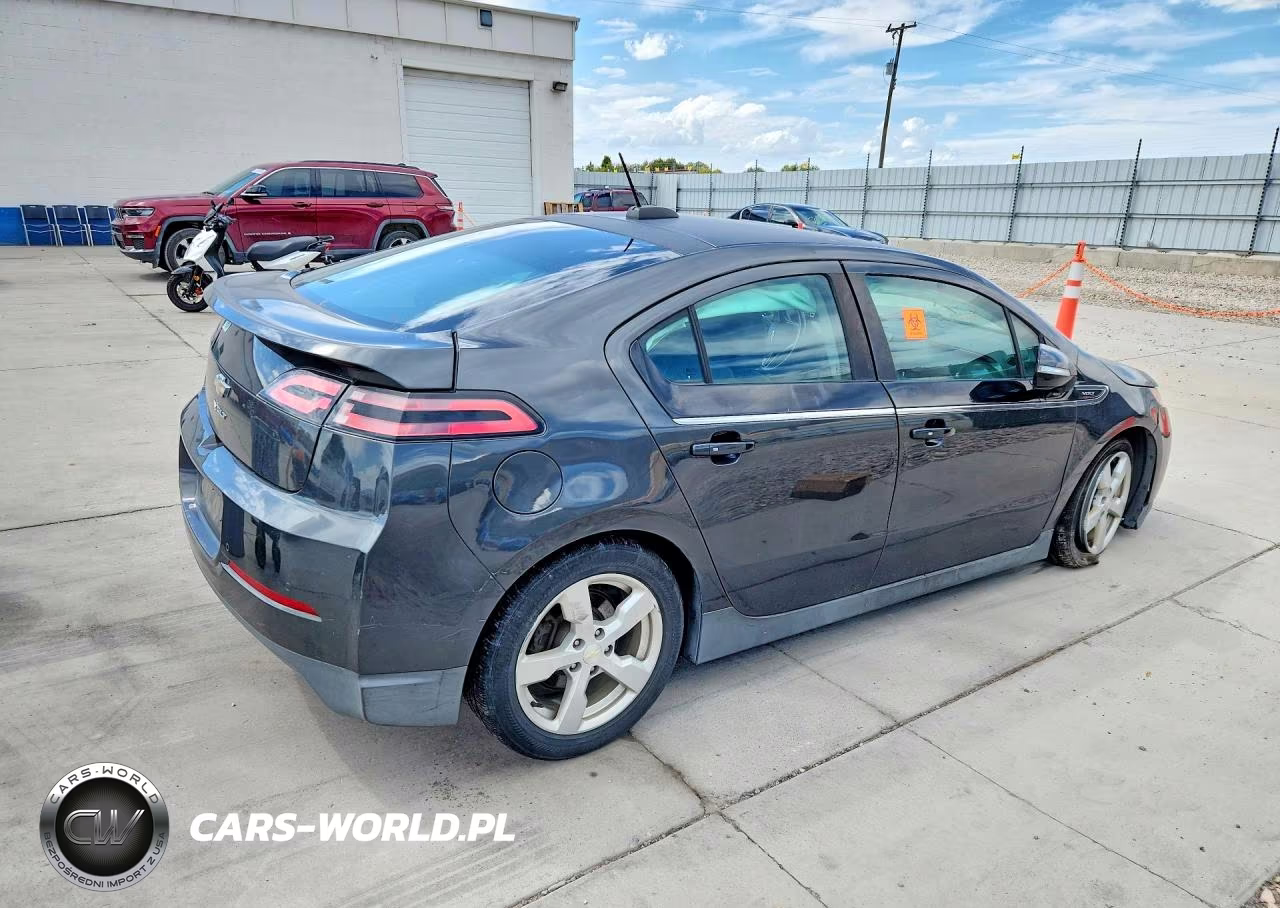 2015 Chevrolet Volt VIN:1G1RD6E43FU125434 - 3