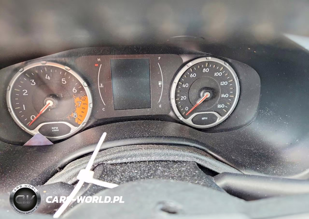 2015 Jeep Renegade Latitude VIN:ZACCJABT2FPB18948 - 9
