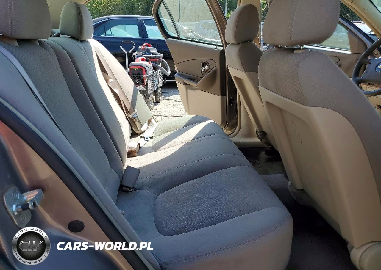 2007 Chevrolet Malibu Ls VIN:1G1ZS58F27F147573 - 10