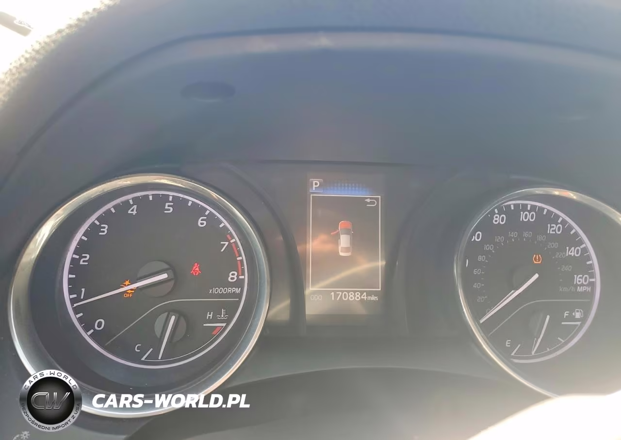 2020 Toyota Camry Se VIN:4T1G11AK3LU306538 - 9