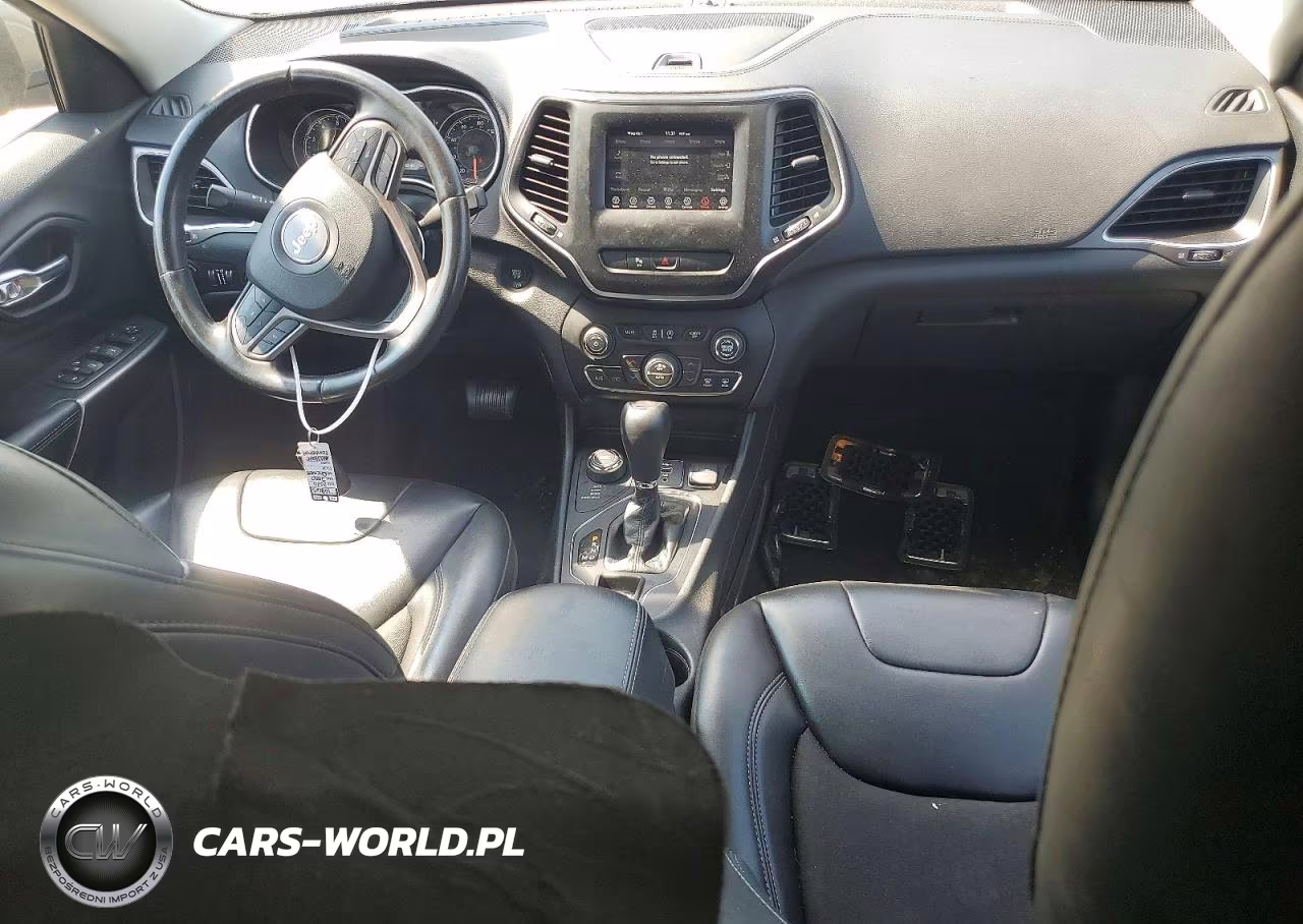 2020 Jeep Cherokee Latitude Plus VIN:1C4PJMLB3LD509514 - 8