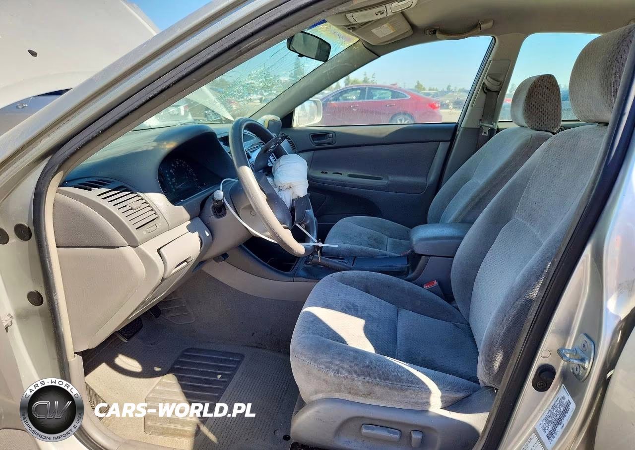 2003 Toyota Camry Le VIN:4T1BE32K53U742333 - 7