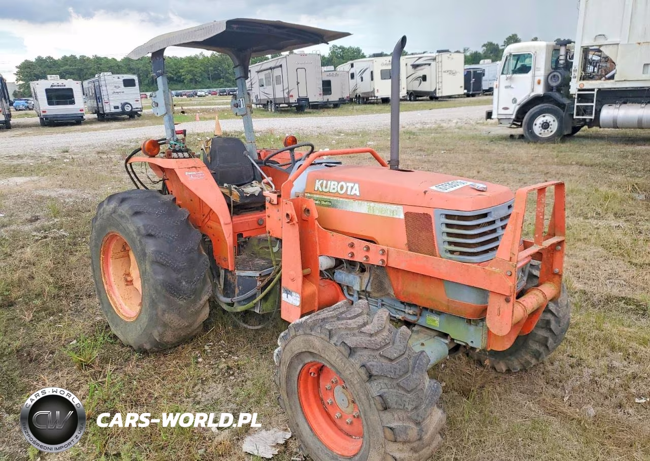 2003 Kubota Tractor