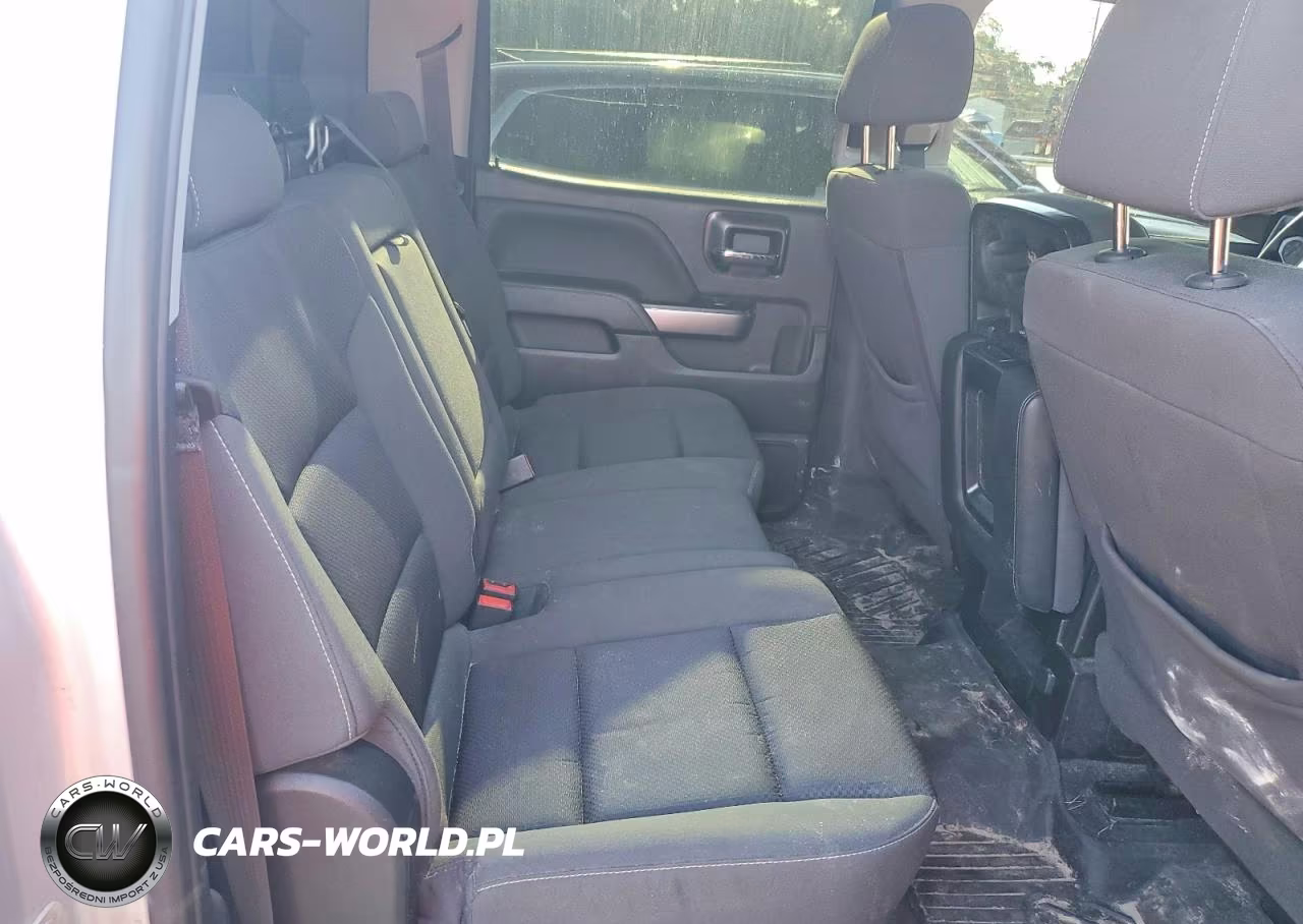 2018 Chevrolet Silverado K1500 Lt VIN:3GCUKREC5JG479211 - 10