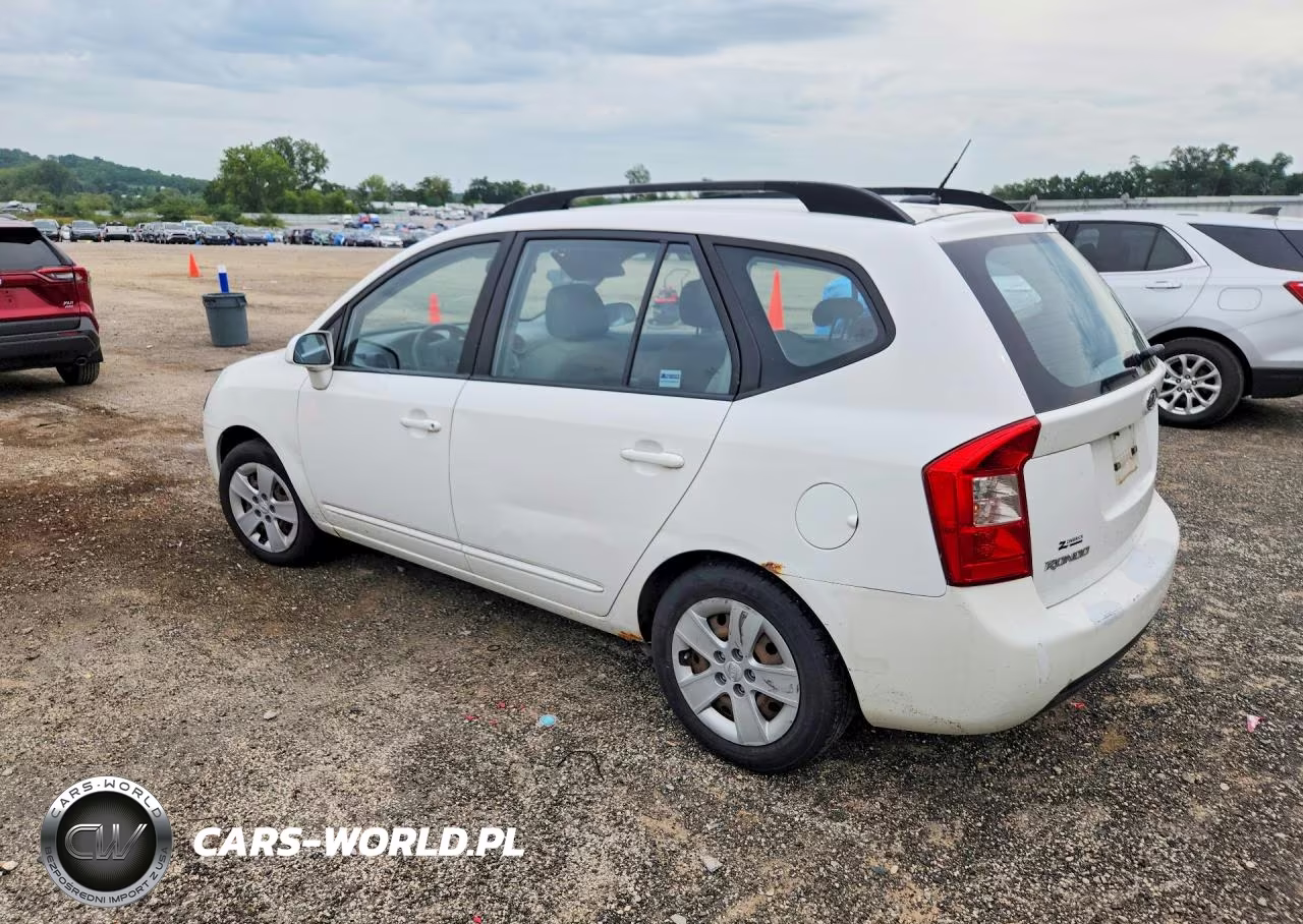 2009 Kia Rondo Base VIN:KNAFG528X97249901 - 2