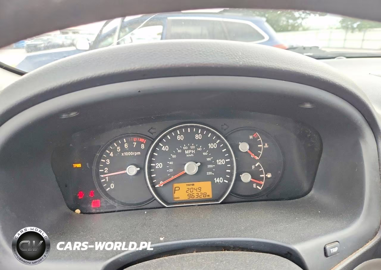 2009 Kia Rondo Base VIN:KNAFG528X97249901 - 9