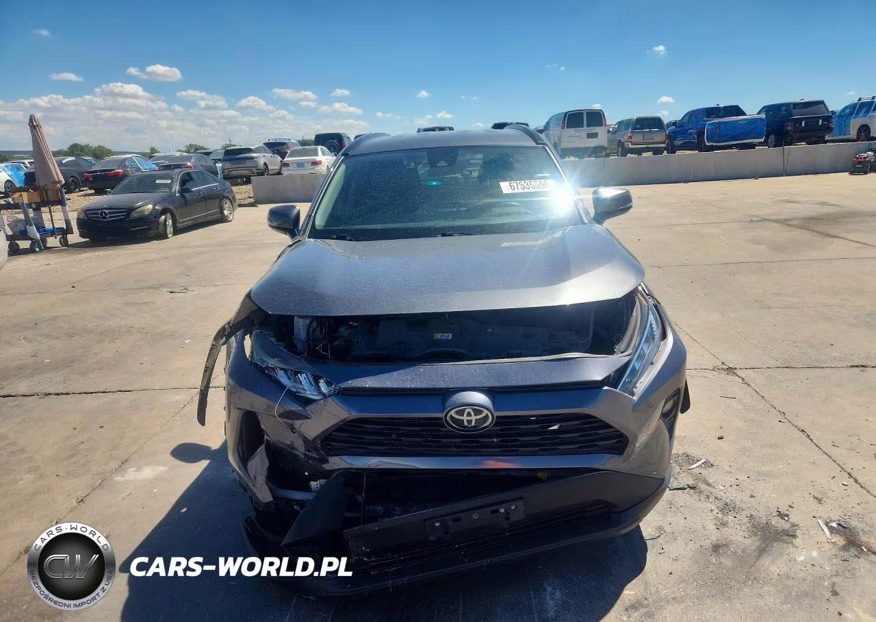 2020 Toyota Rav4 Xle VIN:2T3W1RFV9LC049133 - 5