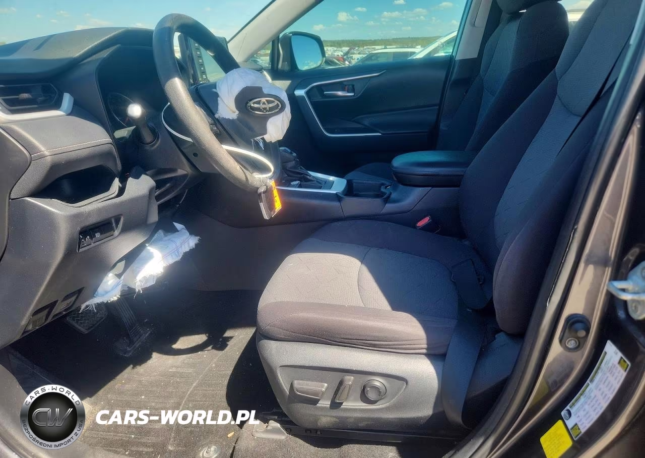 2020 Toyota Rav4 Xle VIN:2T3W1RFV9LC049133 - 7