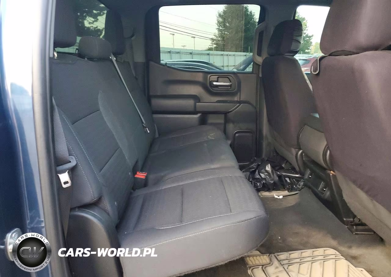 2022 Chevrolet Silverado K1500 Custom VIN:1GCPDBEK2NZ506232 - 10