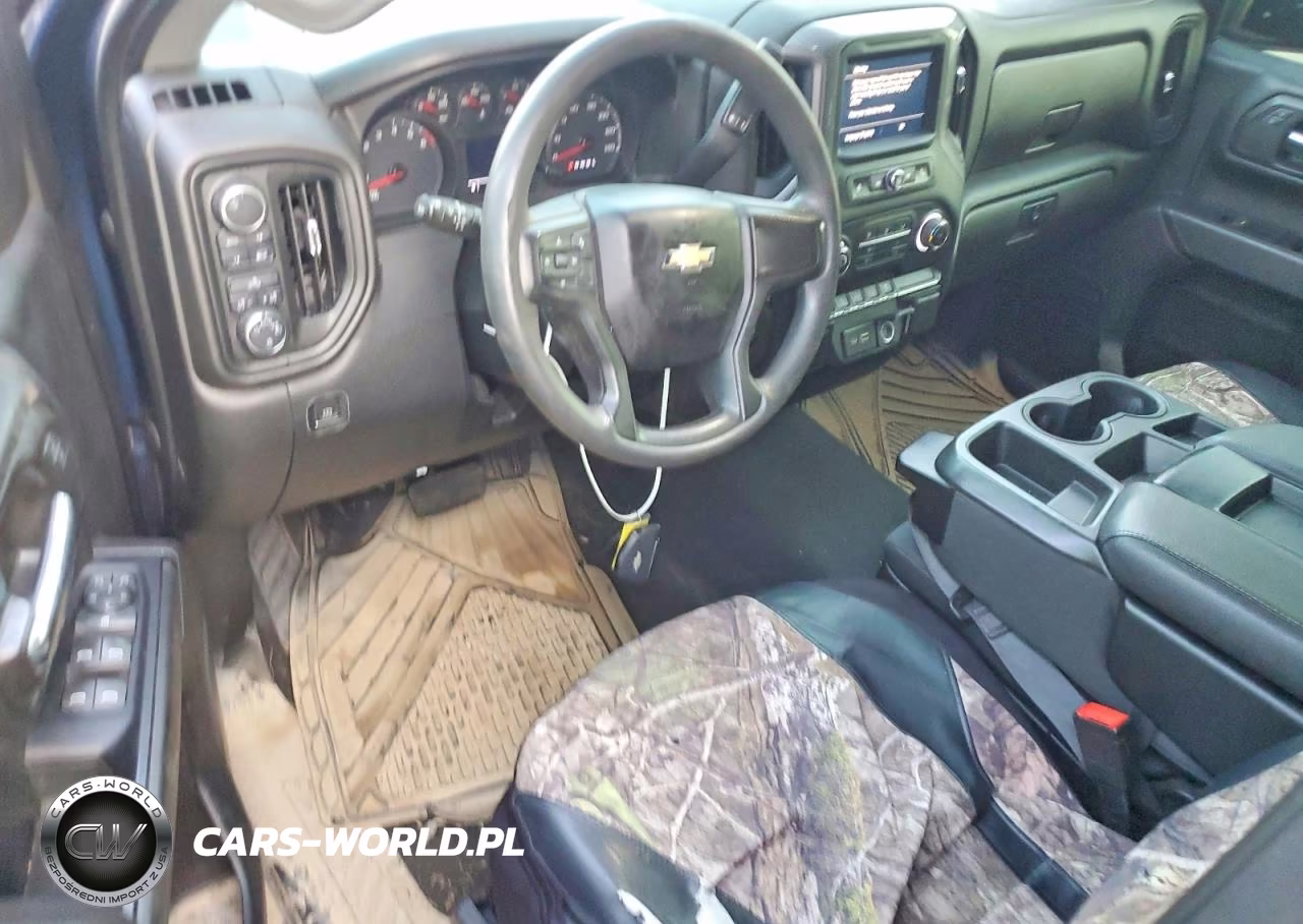 2022 Chevrolet Silverado K1500 Custom VIN:1GCPDBEK2NZ506232 - 8