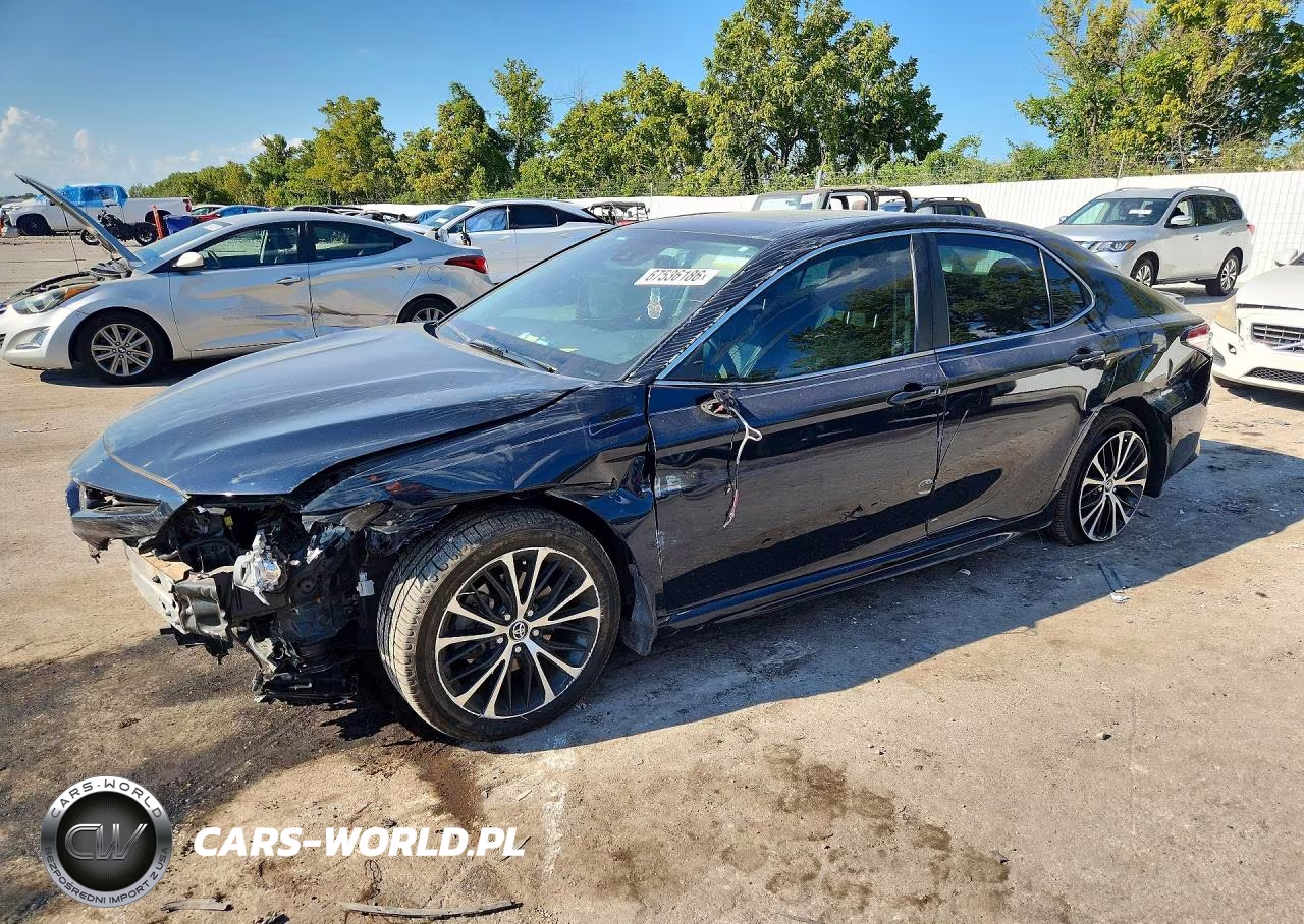 2020 Toyota Camry Se