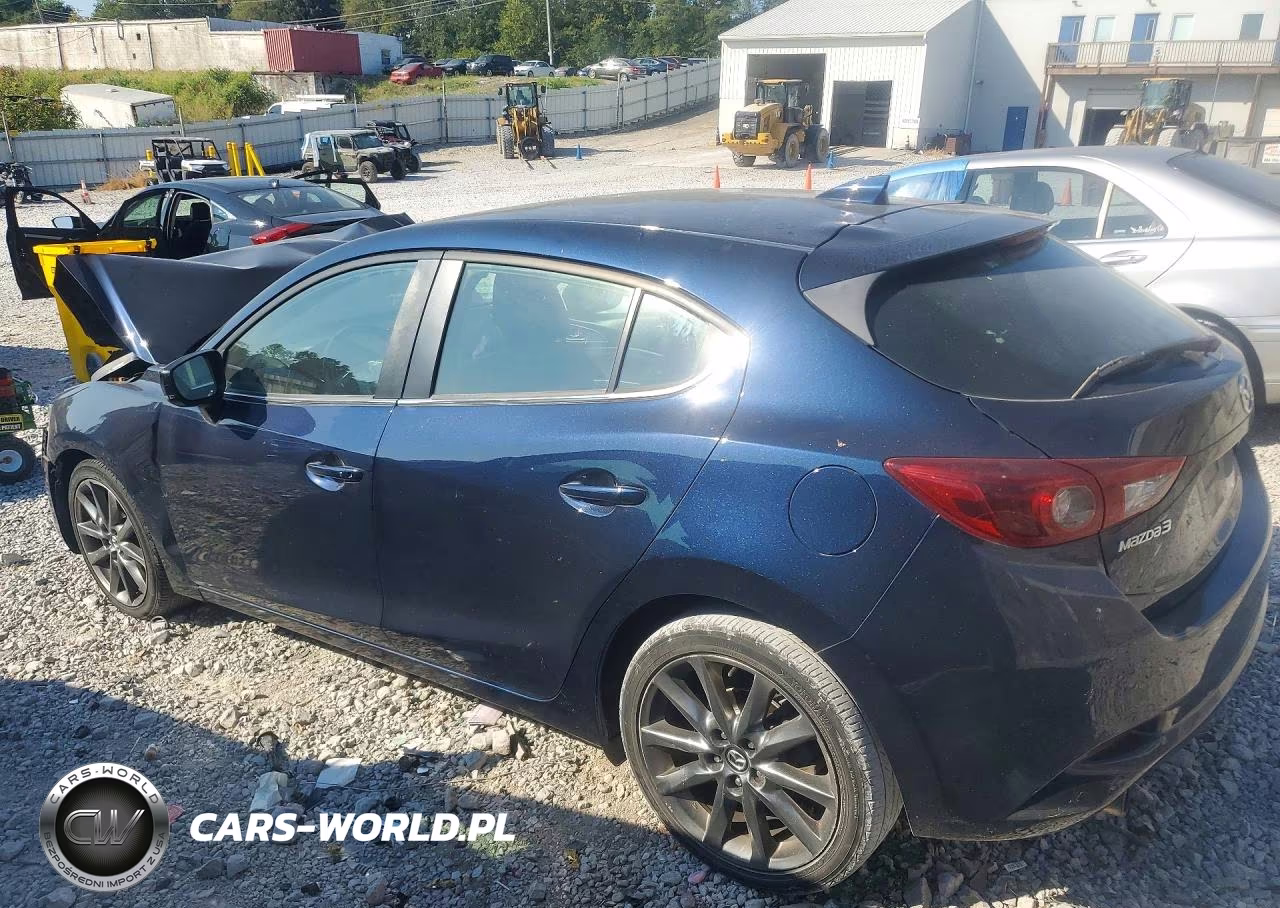 2018 Mazda 3 Grand Touring VIN:3MZBN1M31JM193226 - 2