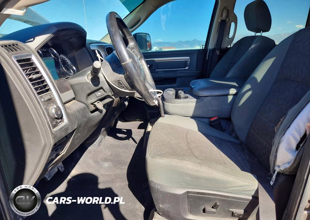 2018 Ram 2500 Slt VIN:3C6UR5MJ7JG161392 - 7