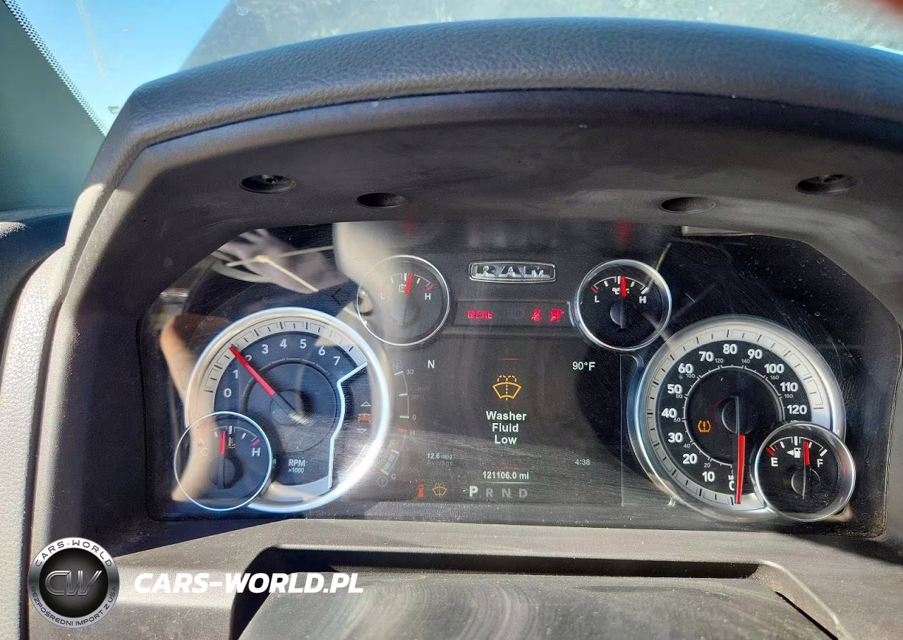 2018 Ram 2500 Slt VIN:3C6UR5MJ7JG161392 - 9
