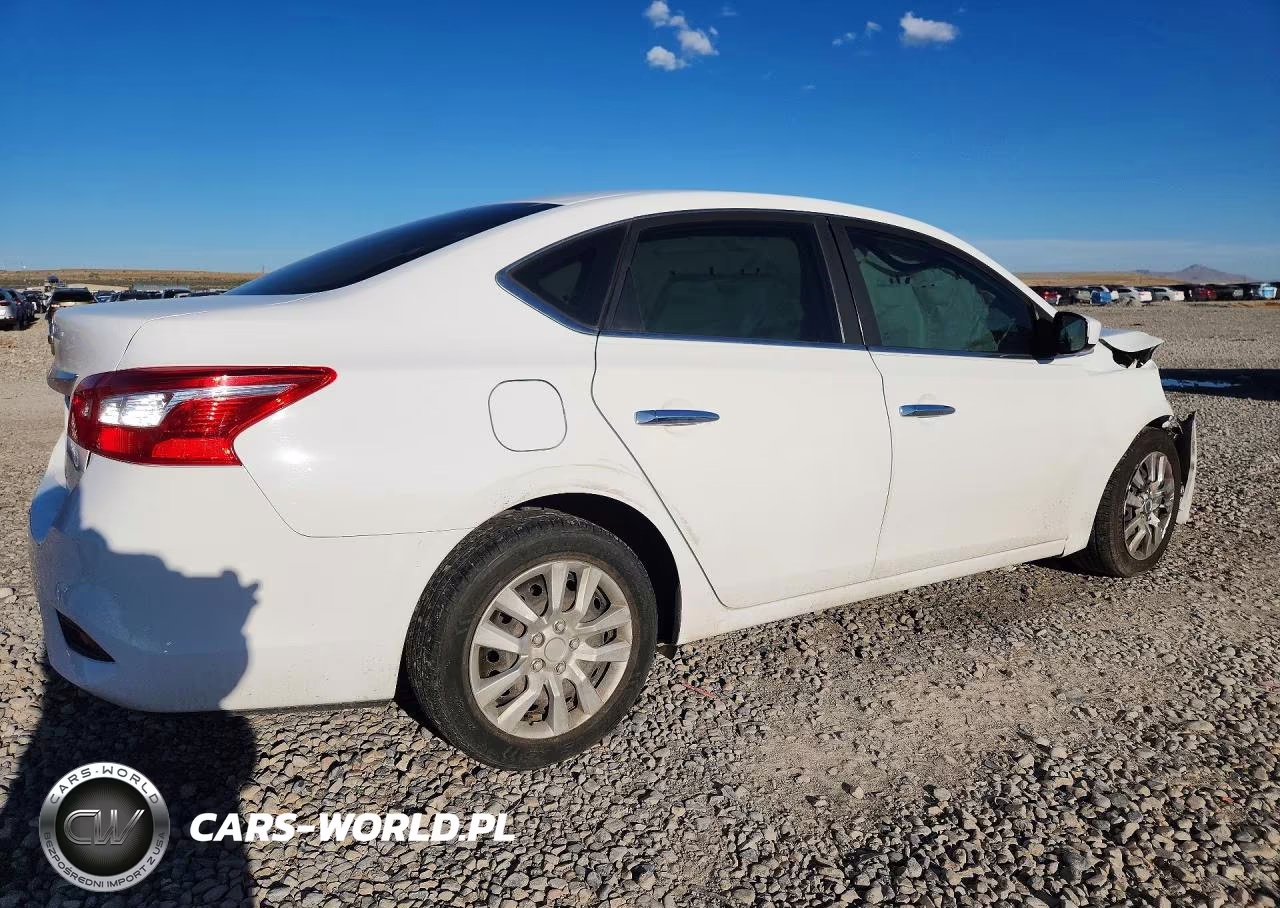 2017 Nissan Sentra S VIN:3N1AB7AP2HY368882 - 3