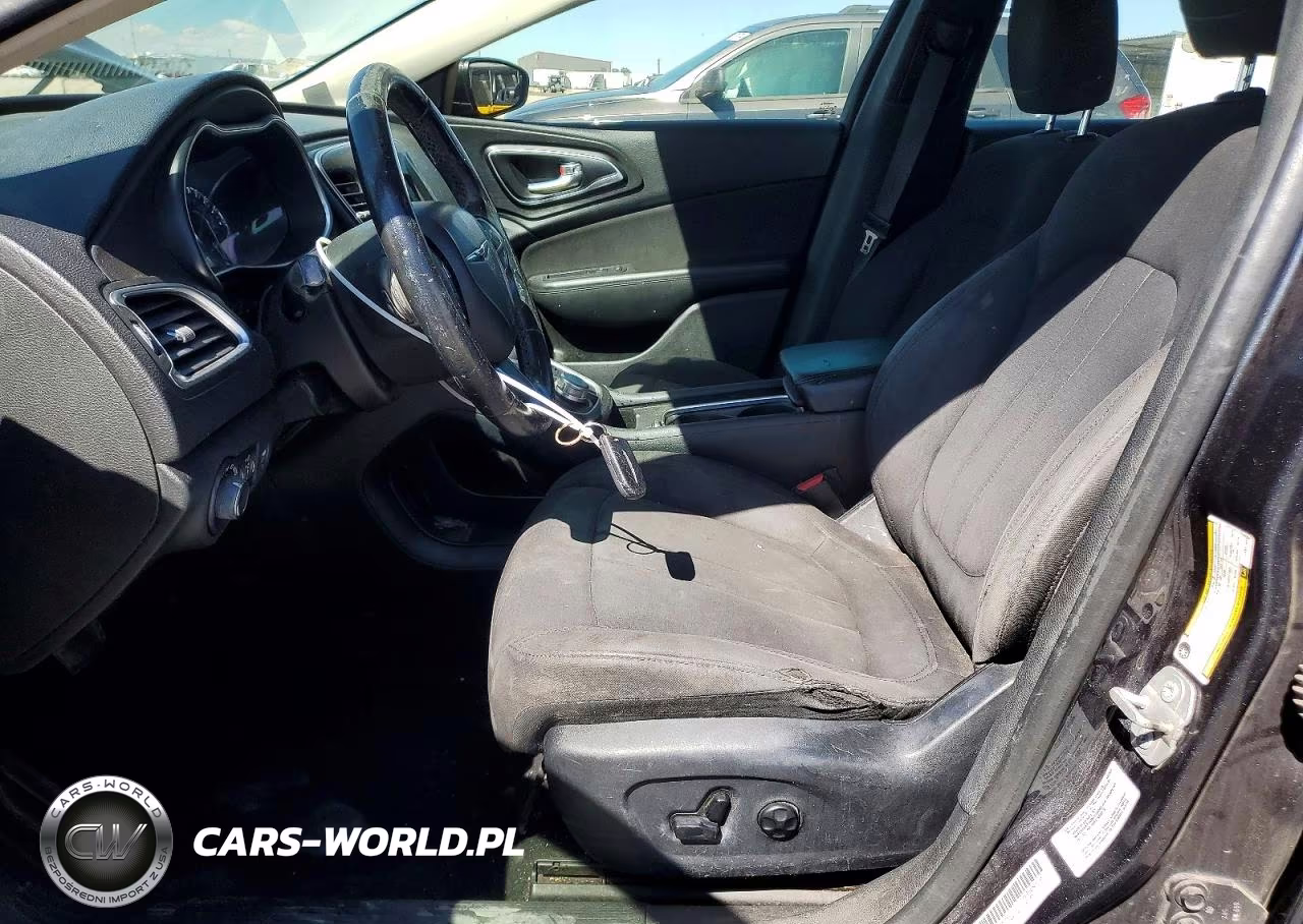 2016 Chrysler 200 Limited VIN:1C3CCCAB4GN170417 - 7