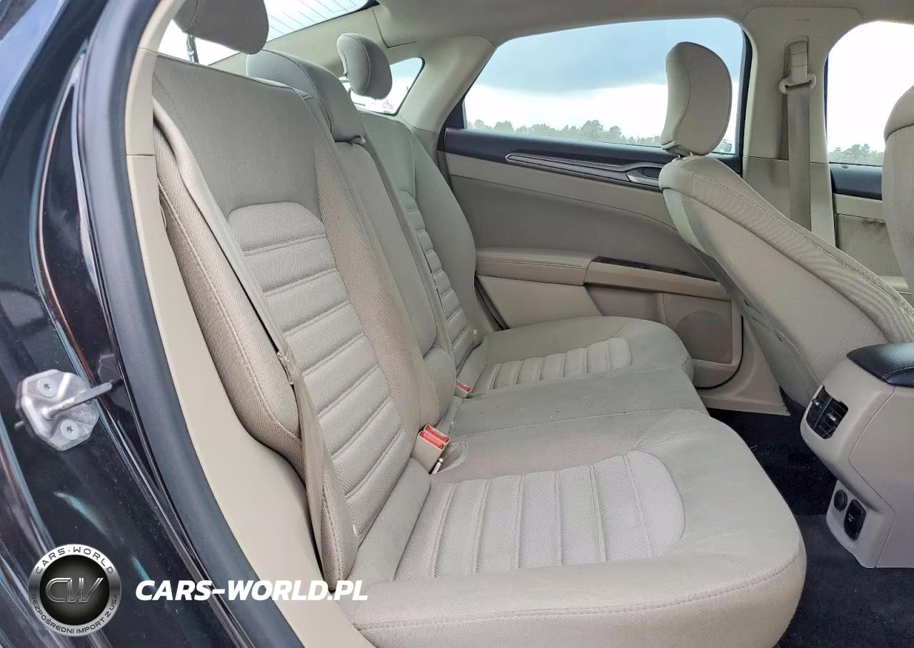 2018 Ford Fusion Se Hybrid VIN:3FA6P0LU9JR171048 - 10