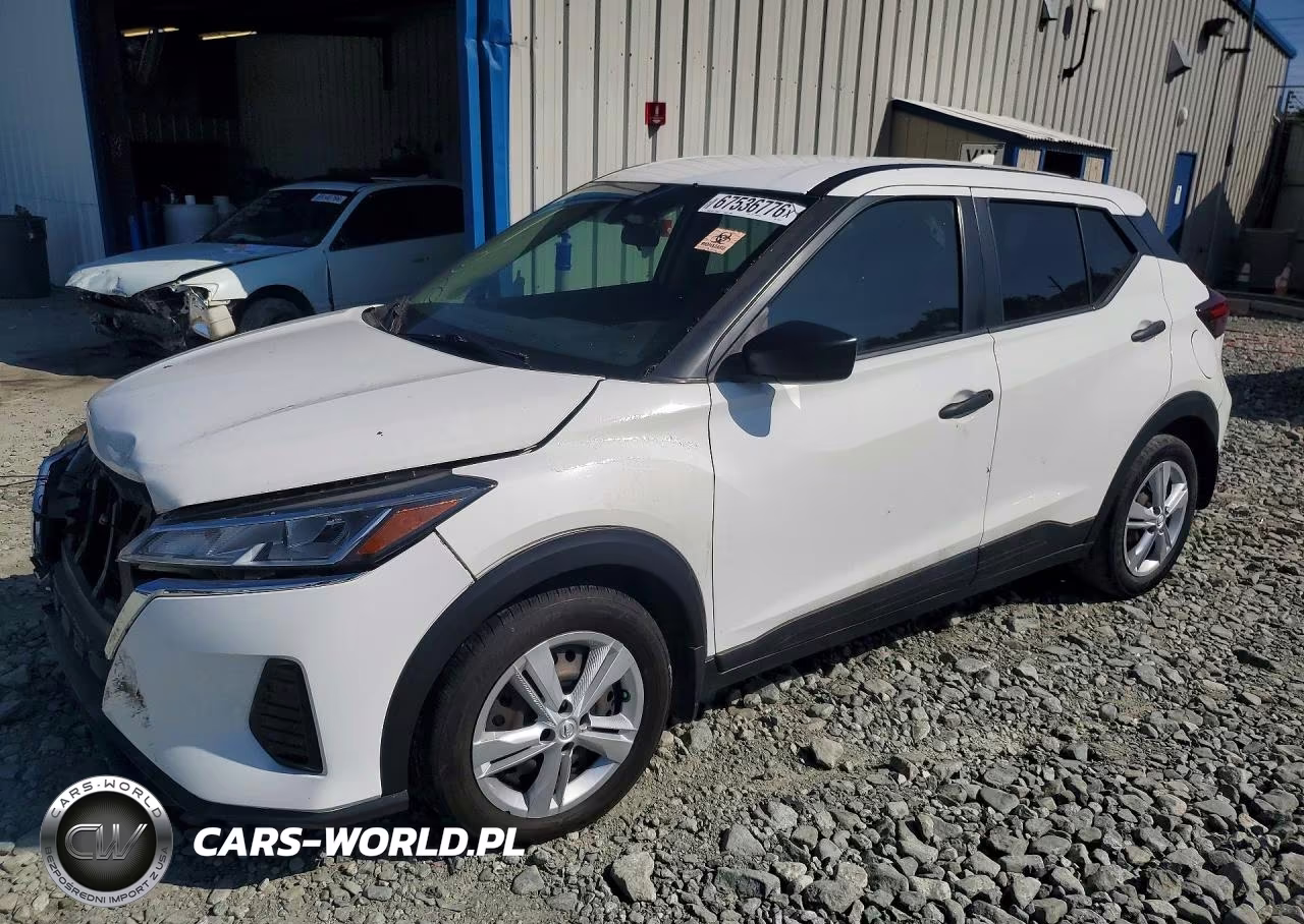 2021 Nissan Kicks S
