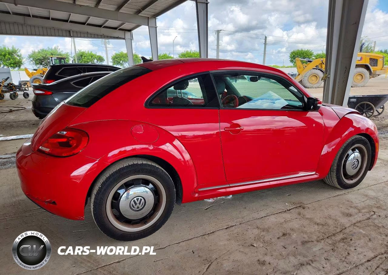 2014 Volkswagen Beetle VIN:3VWJX7ATXEM606912 - 3