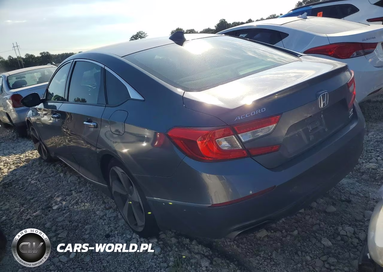 2018 Honda Accord Touring VIN:1HGCV2F98JA027637 - 2