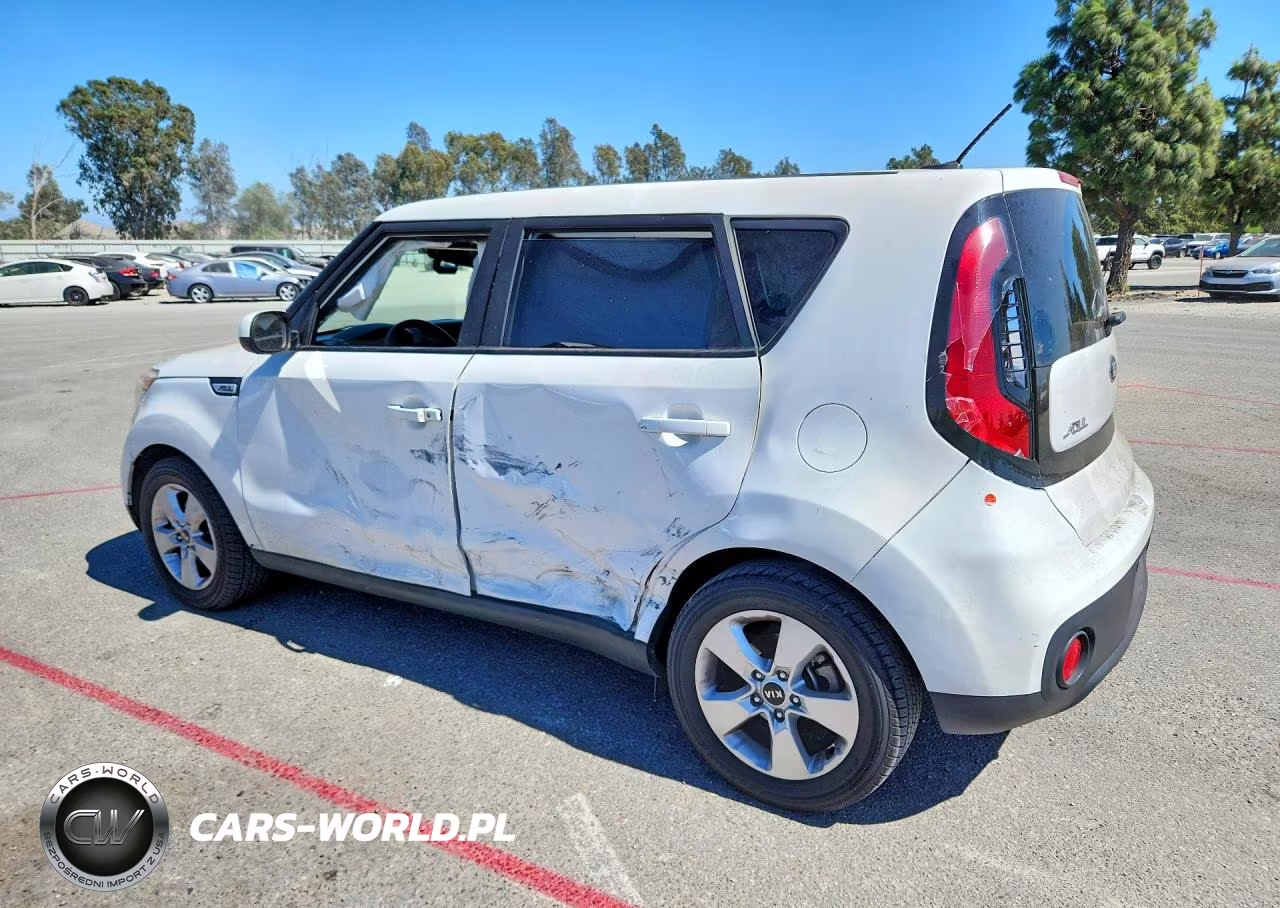 2018 Kia Soul Base VIN:KNDJN2A20J7544170 - 2